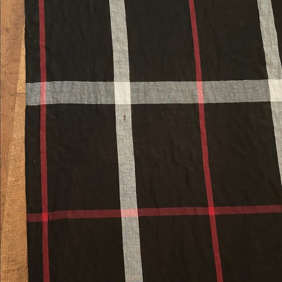 Red, black, and gray scarf with fringe - Picture 7 of 8